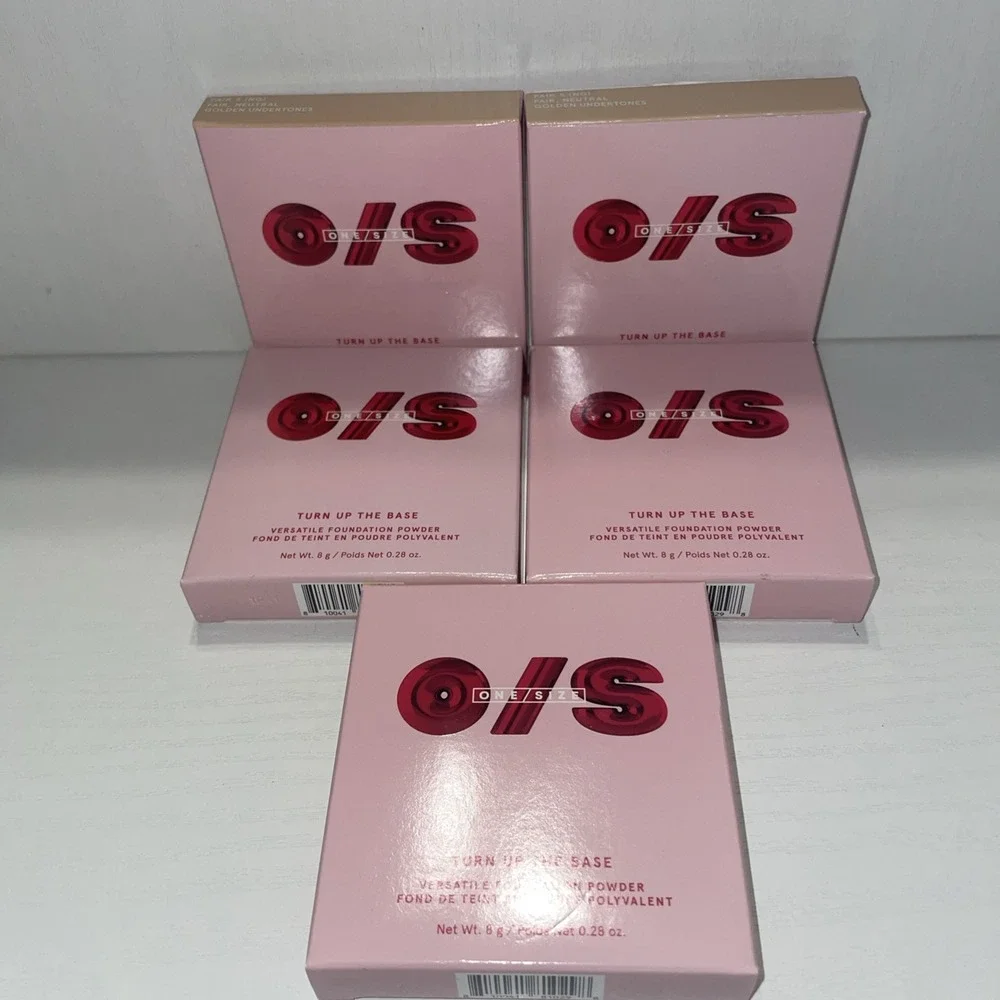 ONE/SIZE by Patrick Starrr Turn Up The Base Versatile Powder Foundation FAIR 5